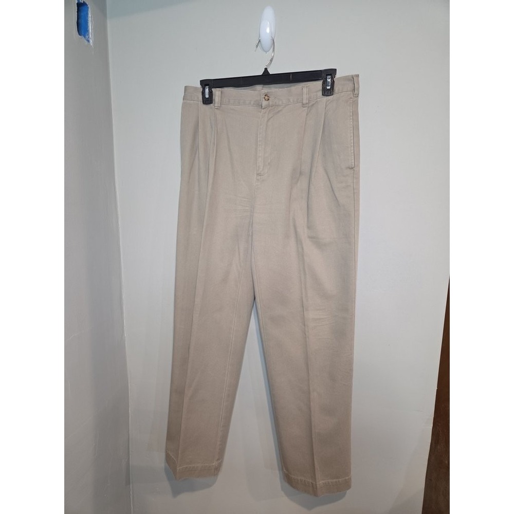 Jos A Bank Mens 36x32 Pleated Chino Pants Khaki Tan Cotton Twill Dress Trousers
